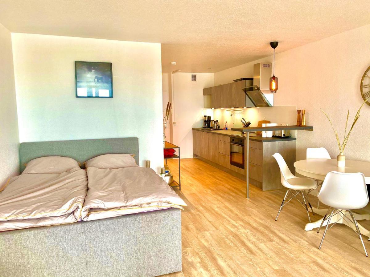 Studio Mit Panorama-Meerblick Und Direkter Strandlage In 沙博伊茨 外观 照片