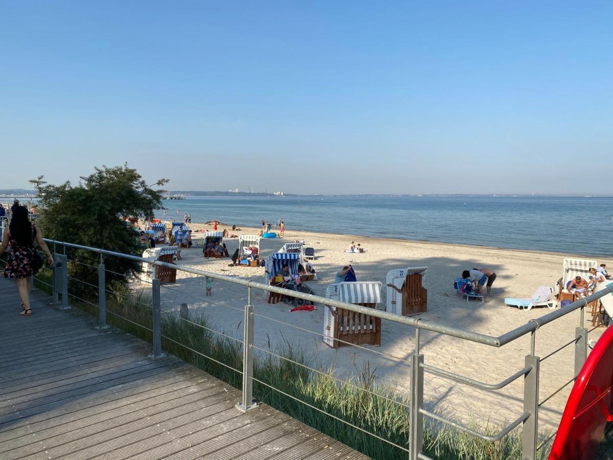 Studio Mit Panorama-Meerblick Und Direkter Strandlage In 沙博伊茨 外观 照片